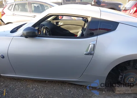 2011 Nissan 370Z Touring z USA, uszkodzony, nr VIN JN1AZ4EH0BM555433